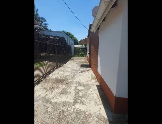 2 BEDROOM HOUSE FOR SALE IN PIETERMARITZBURG CENTRAL